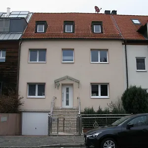 Apartment Messe-/ferienwohnung, Nuremberg